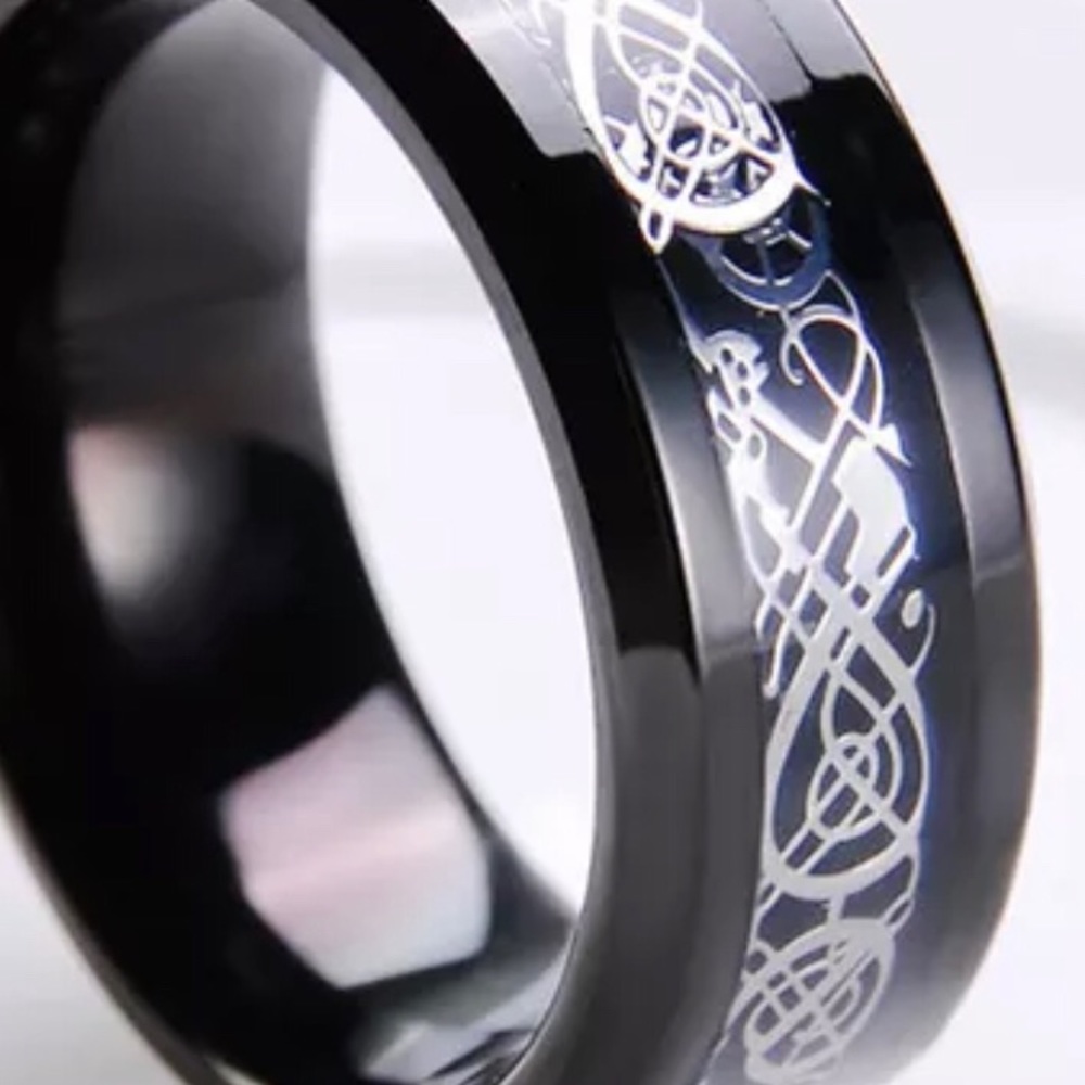 Celtic Dragon Tungsten Carbide Ring 8mm NWT